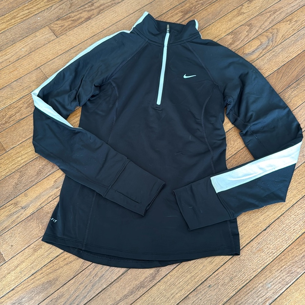 Nike quarter zip DRI-FIT active wear. Worn a couple times, great condition.
